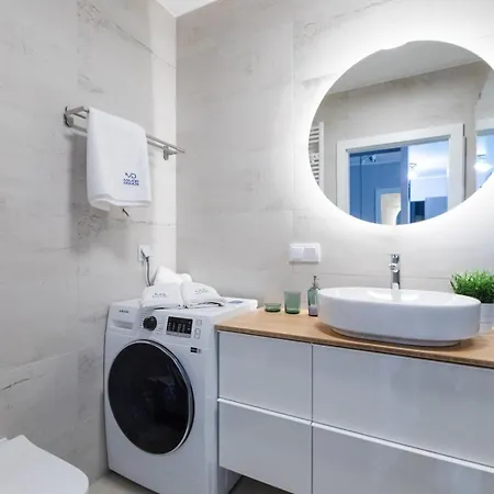 Baltic Blue By Major Domus Club